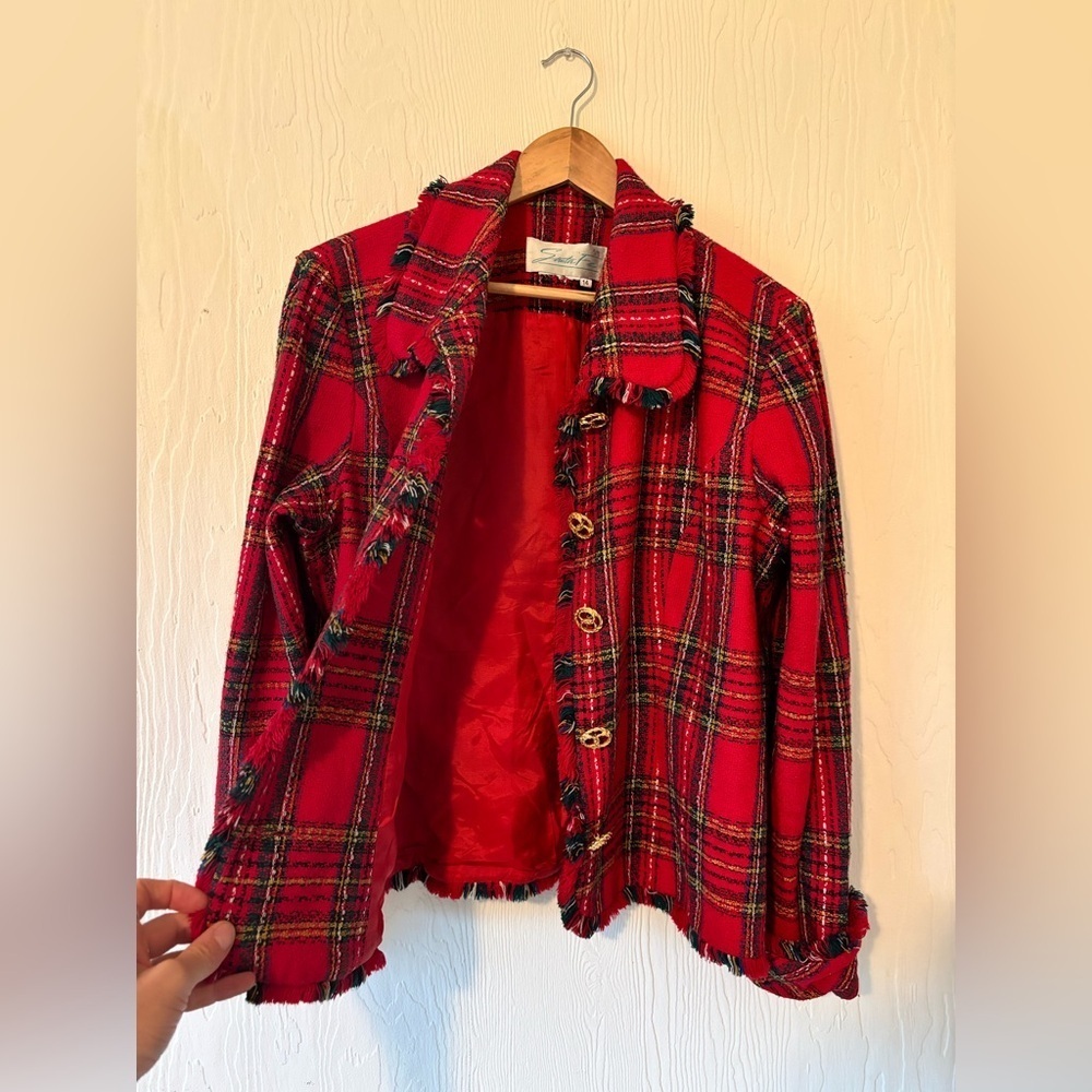 Vintage Red Tweed Plaid Knit Woven Raw Hem Fringe Blazer Jacket Gold Buttons - Picture 12 of 12